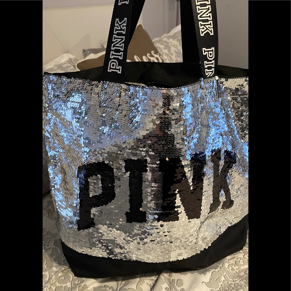 Vs PINK🌸🌸